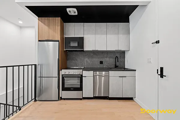 Rented by Doorway NYC, LLC | media 3