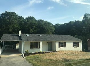 1647 Maple Dr, Danville, VA 24540