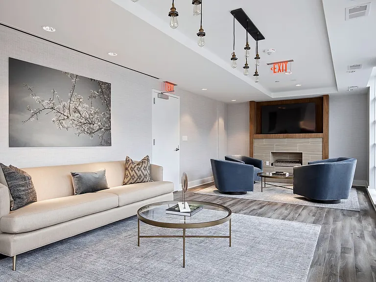 1827 Wiltberger St NW #405 — Photo 45