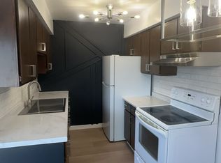 2008 Military St APT 16, Port Huron, MI 48060