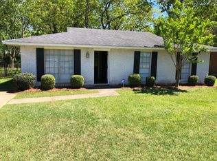 6338 Wares Ferry Rd, Montgomery, AL 36117