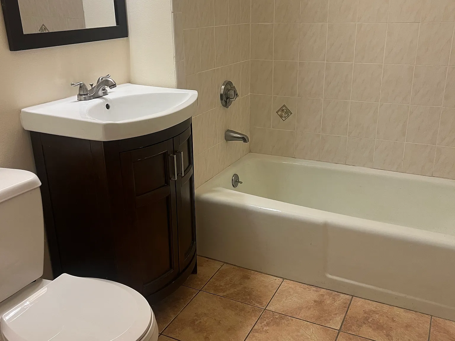 2 bed, $2,100 — Photo 3