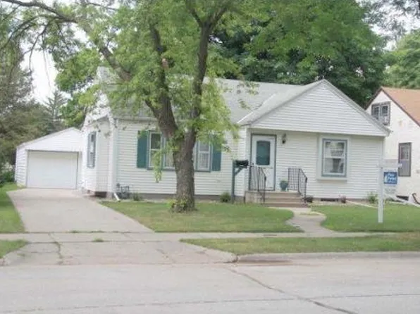 823 Wilson Ave, Green Bay, WI 54303