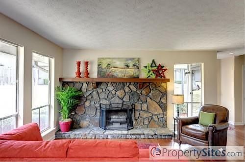 3rd image of 846 Manning Villas Ct