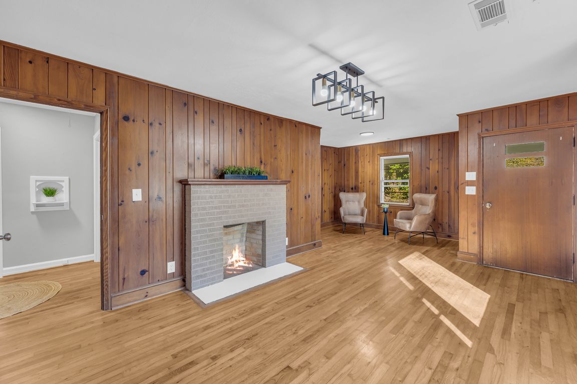 next background image