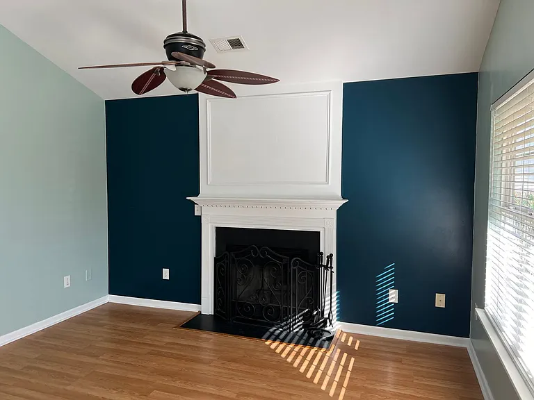 408 Moat Ct — Photo 12