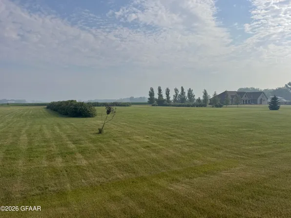 Halvor Rd NE, Thompson, ND 58278
