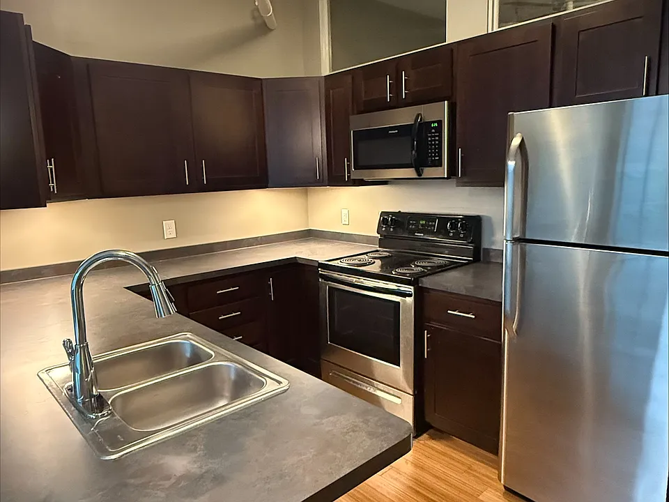 170 Florida St #106