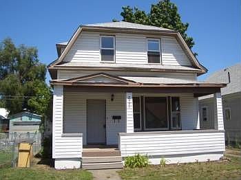 2nd image of 2326 W Boone Ave