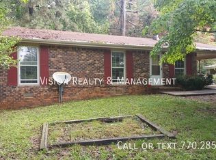 60 Curtis Dr, Carrollton, GA 30117