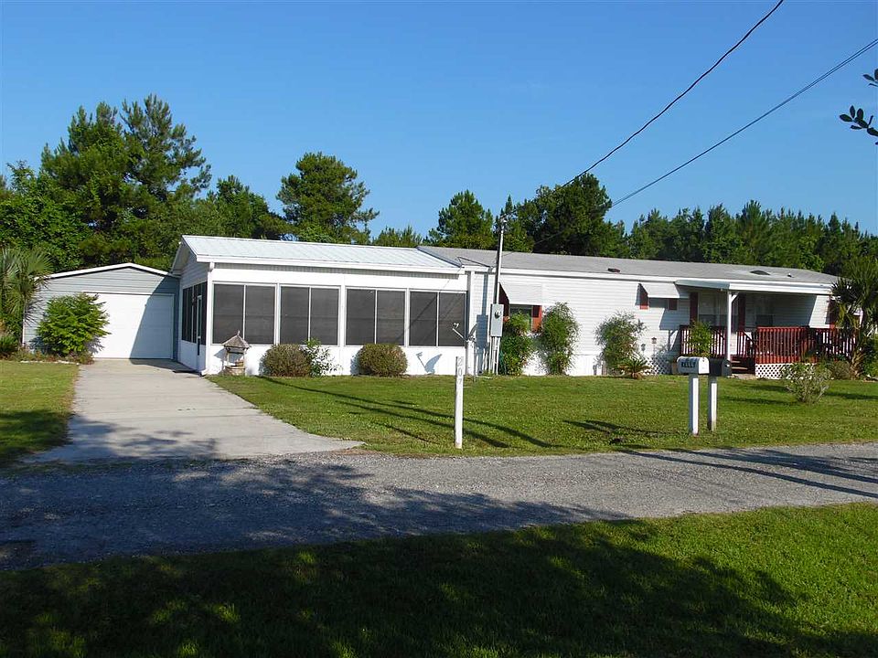 1st image of 207 Crescent Ln