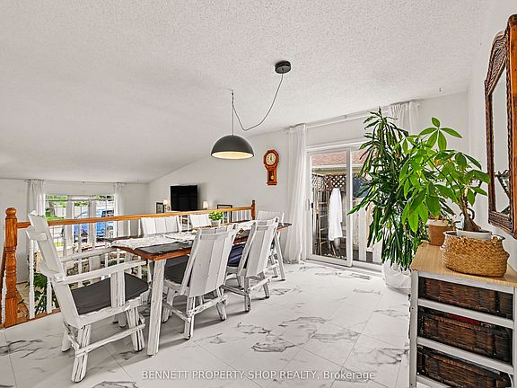 5th image of 9 Huyck Dr
