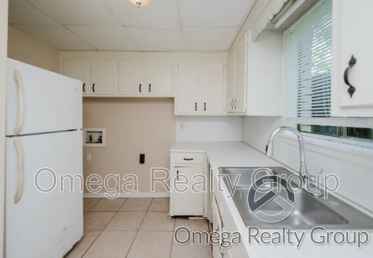 208 Rolling Mill St #7 — Photo 12