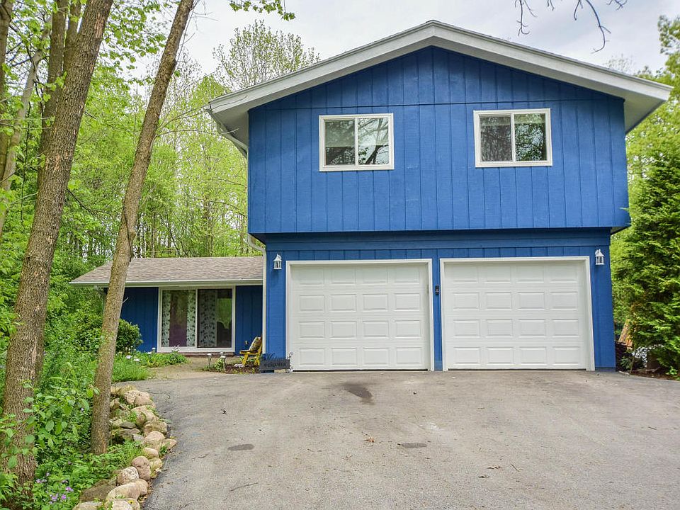 1st image of 12616 N River Forest Dr