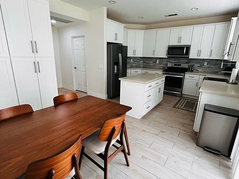 29896 Pinehurst Dr — Photo 7