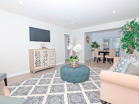5th image of 7734 Agnes Ave