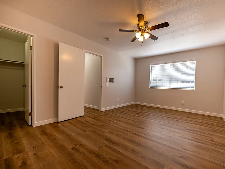 265 Ash Ave #D — Photo 13