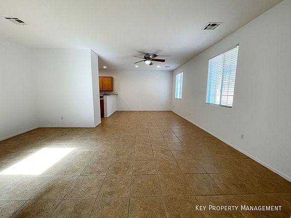 4th image of 9758 Hanover Grove Ave