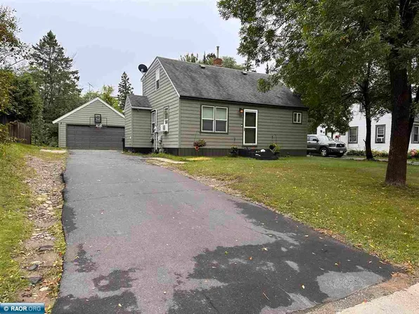 10 Vermillion Dr, Virginia, MN 55792