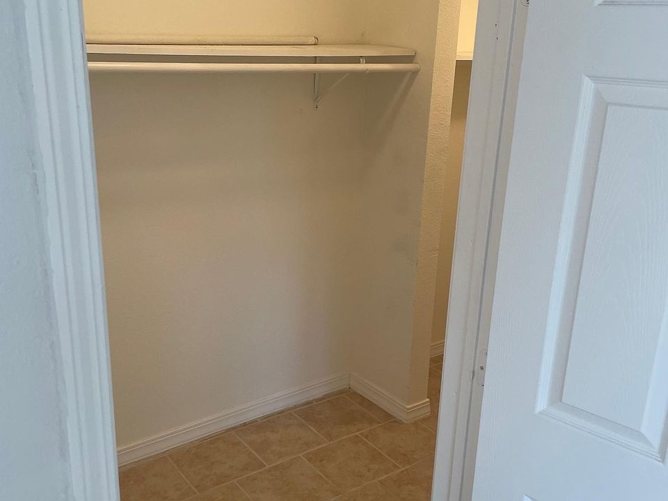 1st image of 119 E Ridgewood Ct #C