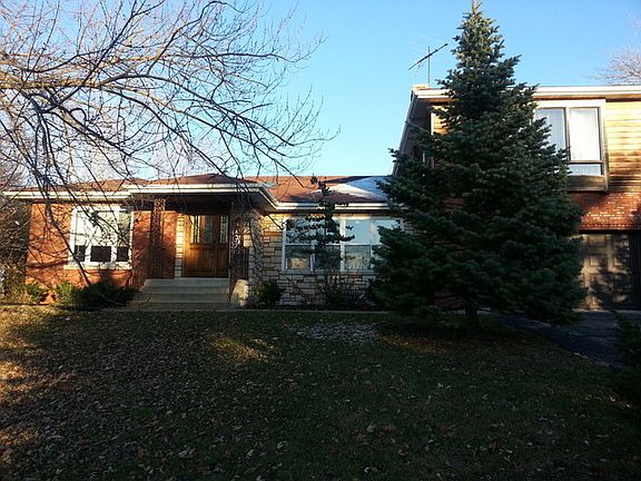 2nd image of 12817 S La Grange Rd