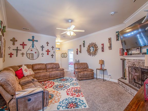 4th image of 6708 Cattleman Dr
