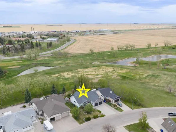 17 B E Westlynn Dr, Claresholm, AB T0L 0T0