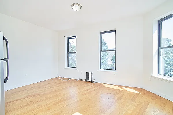 Rented by Living New York | media 18