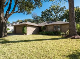 5017 Trails Edge Dr, Arlington, TX 76017