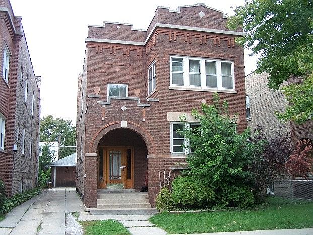 1st image of 2104 S Elmwood Ave