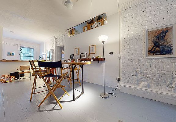 5th image of 505 W 23rd St #2