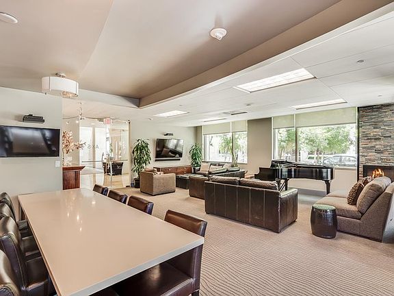 4th image of 38 N Almaden Blvd Unit 608