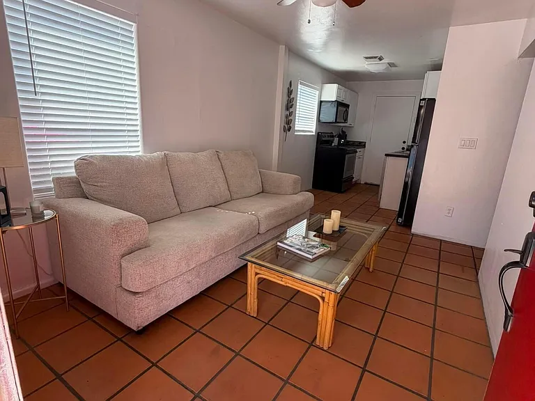 712 W Taylor St #2 — Photo 2