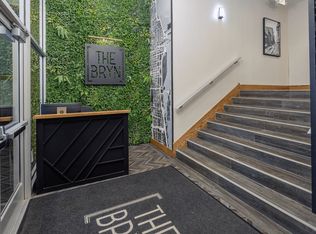 The Bryn - 5600 N Sheridan Rd, Chicago, IL 60660