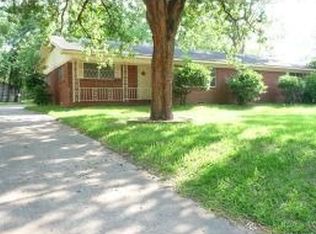 1612 E Main St, Nacogdoches, TX 75961