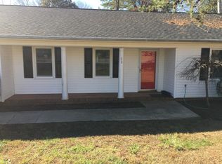 11 Mitchell Rd, Greenville, SC 29615