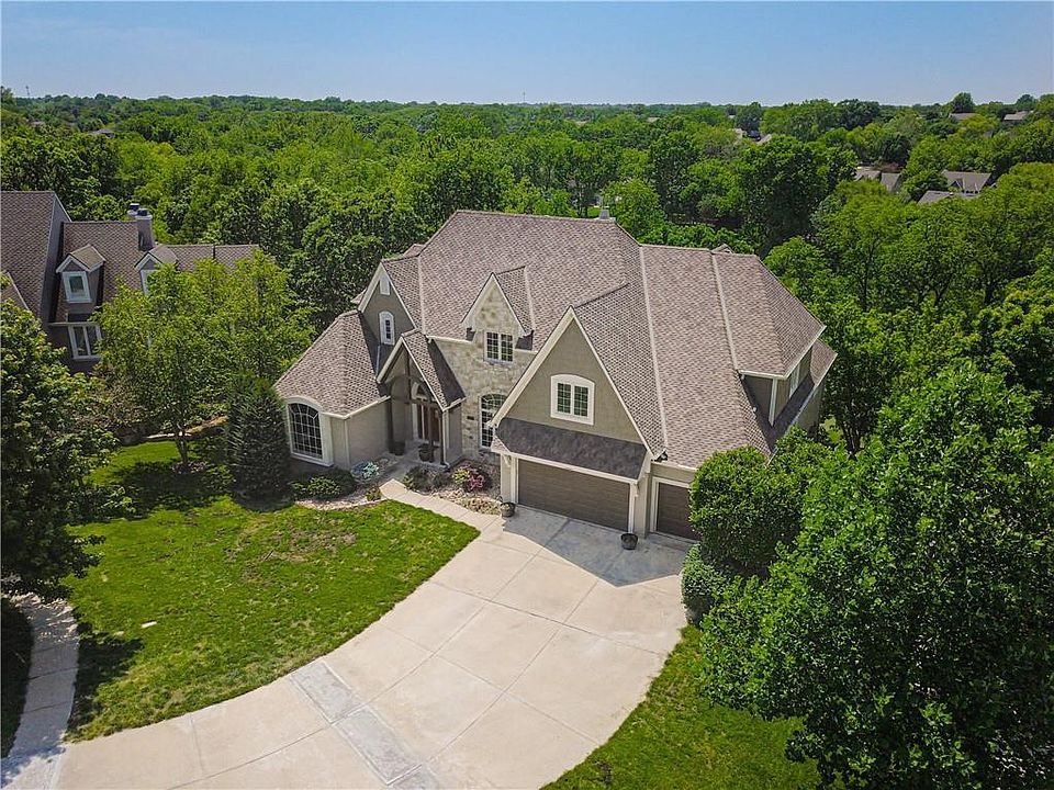 15452 Ironhorse Cir, Leawood, KS 66224 Zillow
