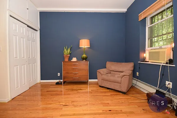 Rented by RES New York | media 68