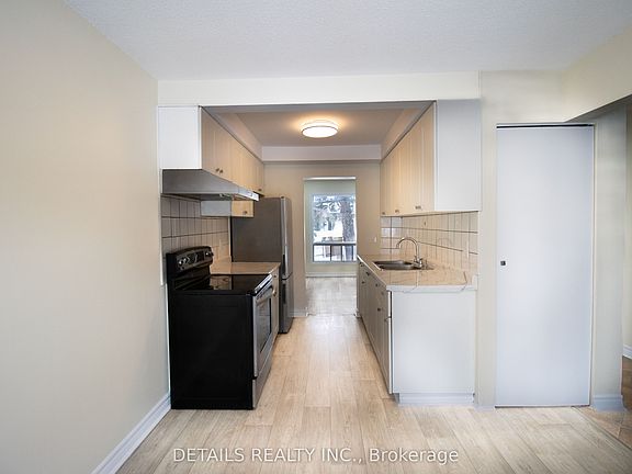 3rd image of 1339 Belgate Way #48
