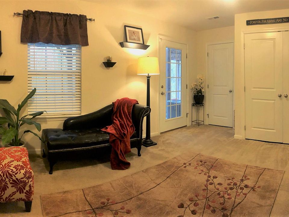 1st level Family/Rec room