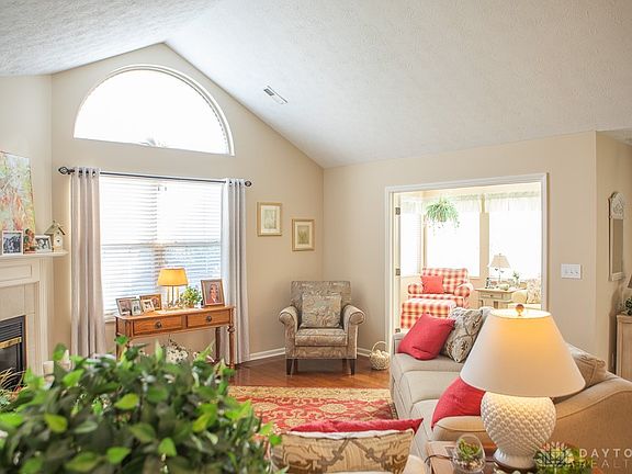 3rd image of 481 Beth Page Cir