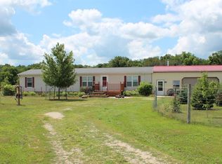 104 Grand Scenic Dr, Shell Rock, IA 50670