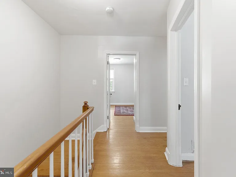 6467 Blenheim Rd — Photo 17