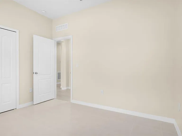 566 Pawnee Ct — Photo 11