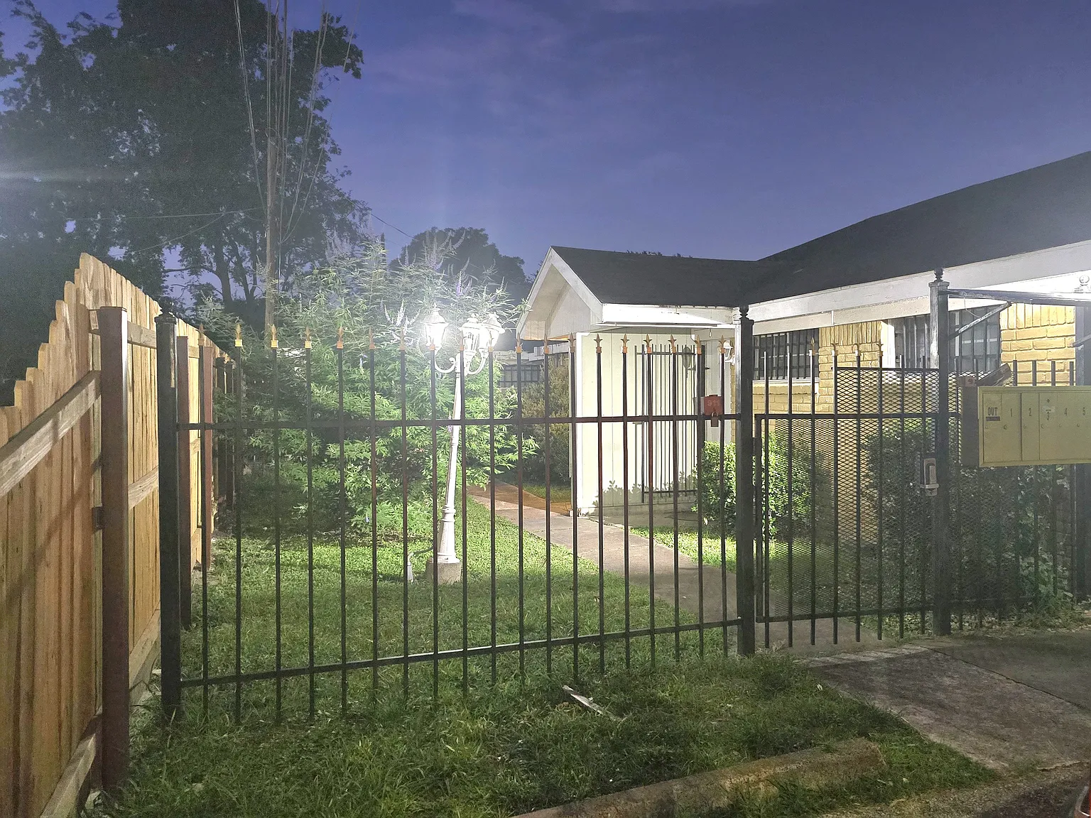 3411 Drew St — Photo 2