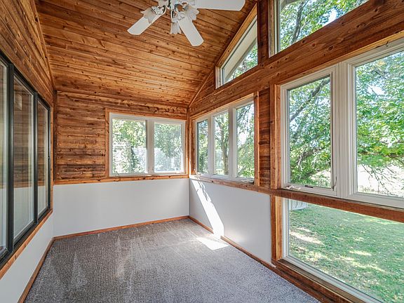 5th image of 13812 Sunset Lake Dr