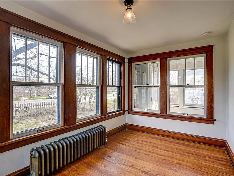 513 Troy Dr — Photo 11