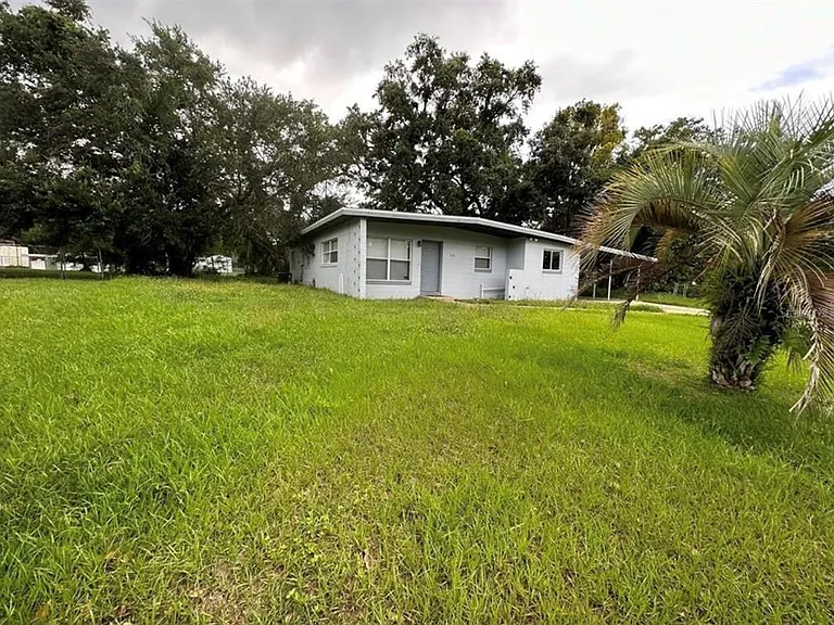 116 Jupiter Cir — Photo 2