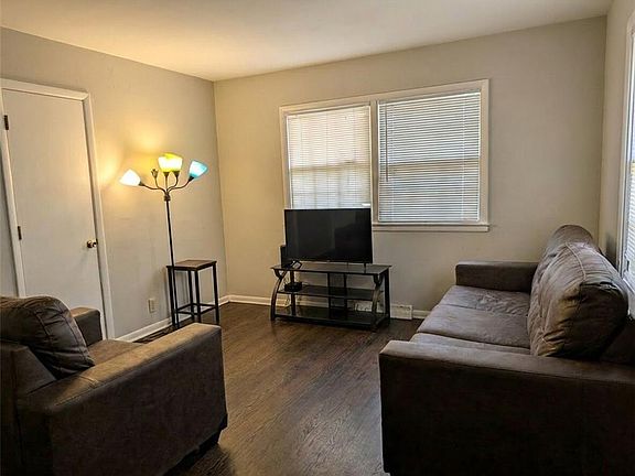 2nd image of 1618 S Appleton Ave