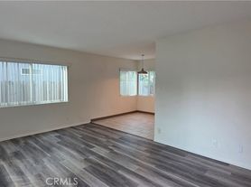635 Coronado Ave, Long Beach, CA